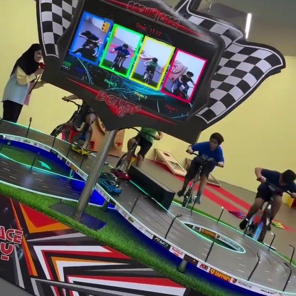 Cycling Game Simulator
