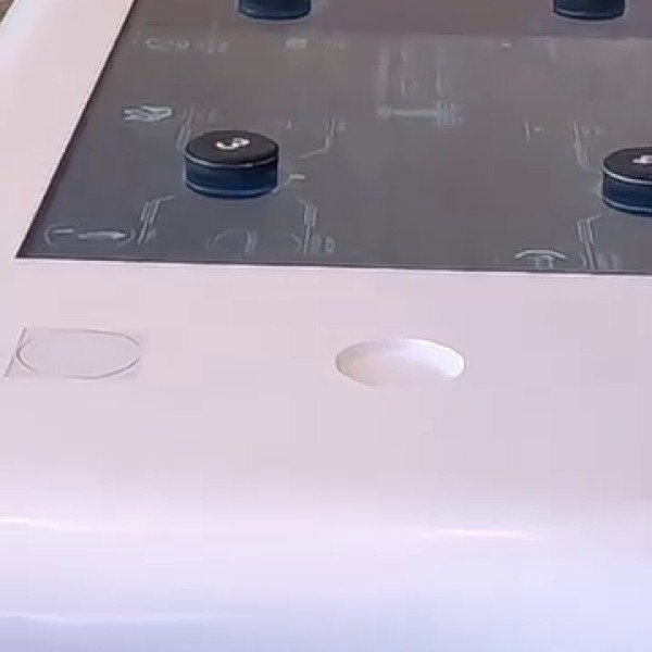 Place & Learn Multi-Touch Tangible Table