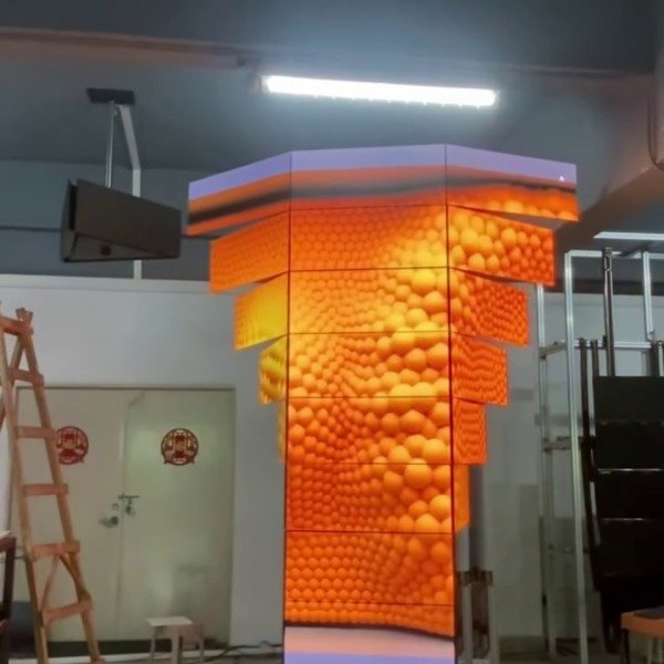 Trifold Multi-Angle LED Screens